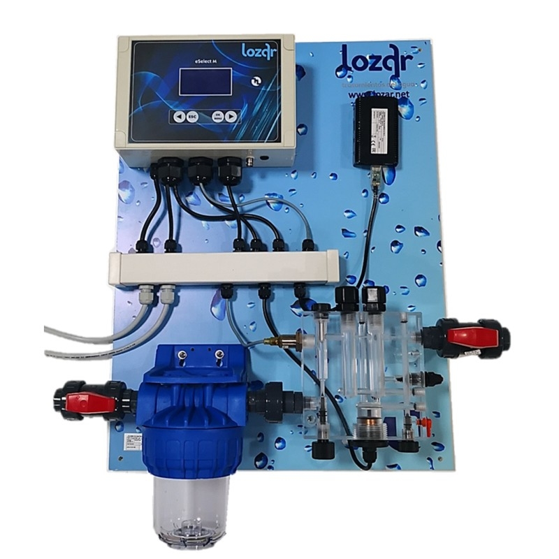 Panel controlador de PH y Cloro libre en continuo para piscina pública.